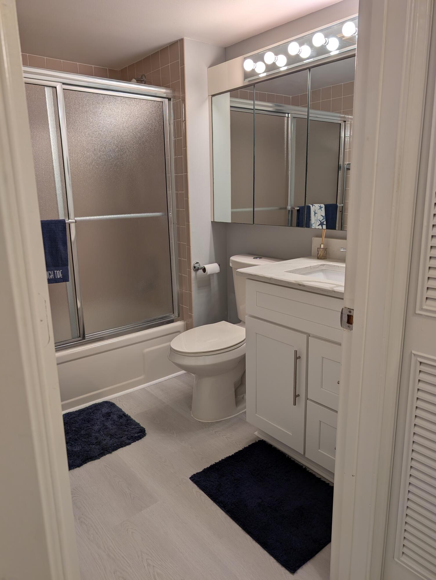 VILLAGES OF ORIOLE BONAIRE - Residential