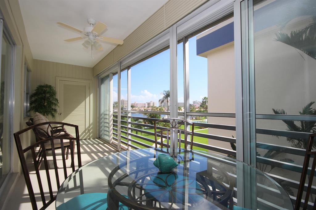 TROPIC HARBOR - Residential