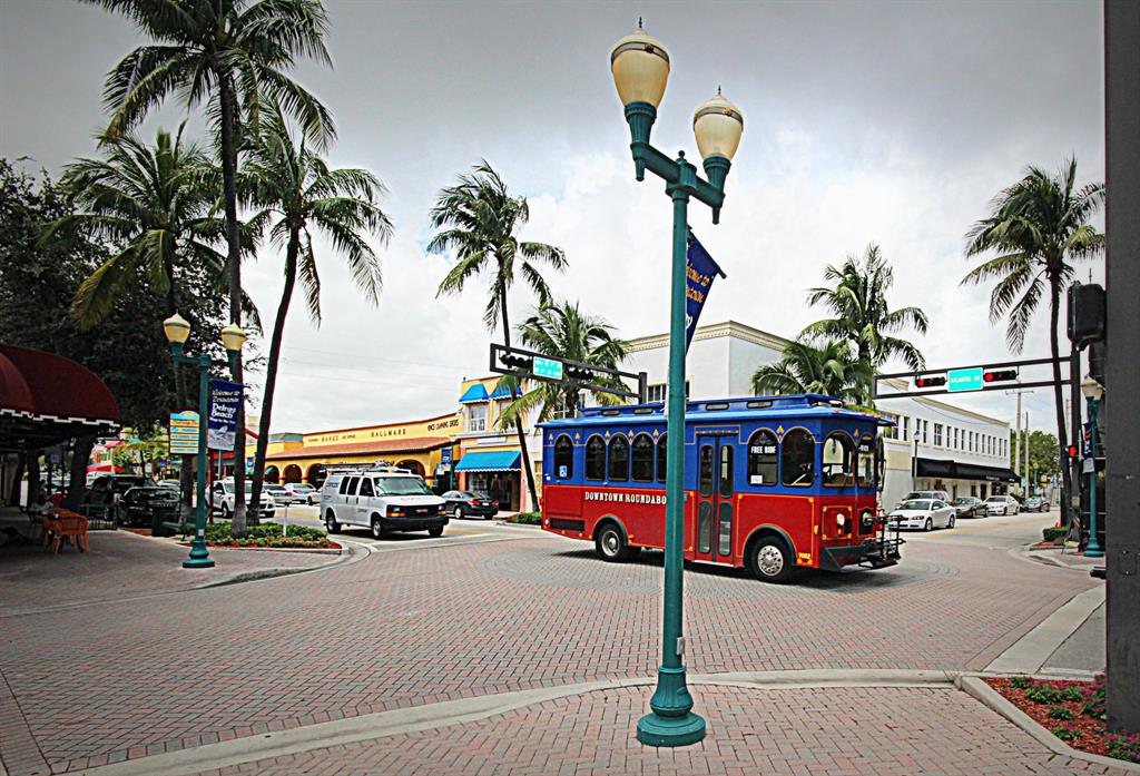 TROPIC HARBOR - Residential