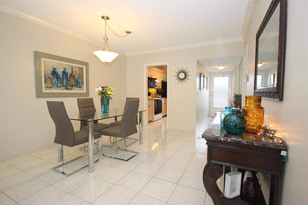 TROPIC HARBOR - Residential