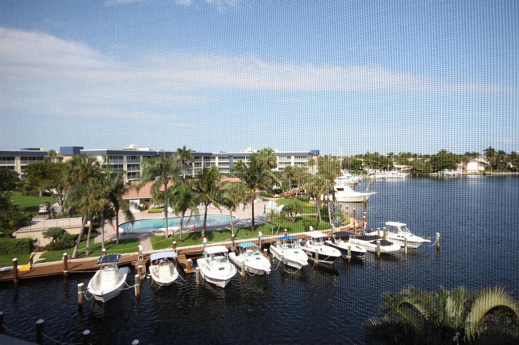 TROPIC HARBOR - Residential