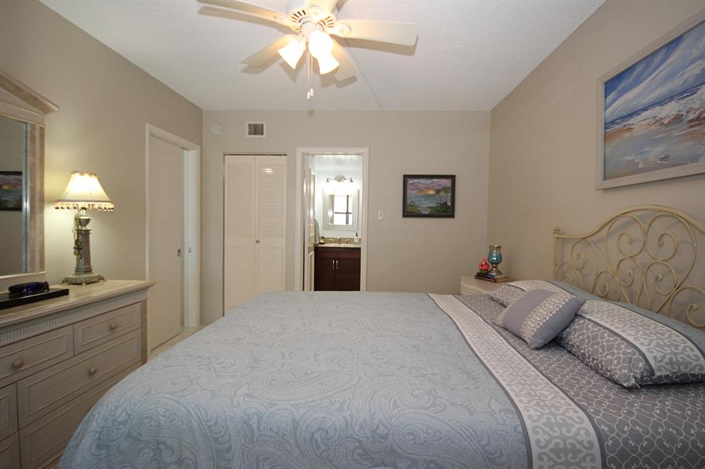 TROPIC HARBOR - Residential