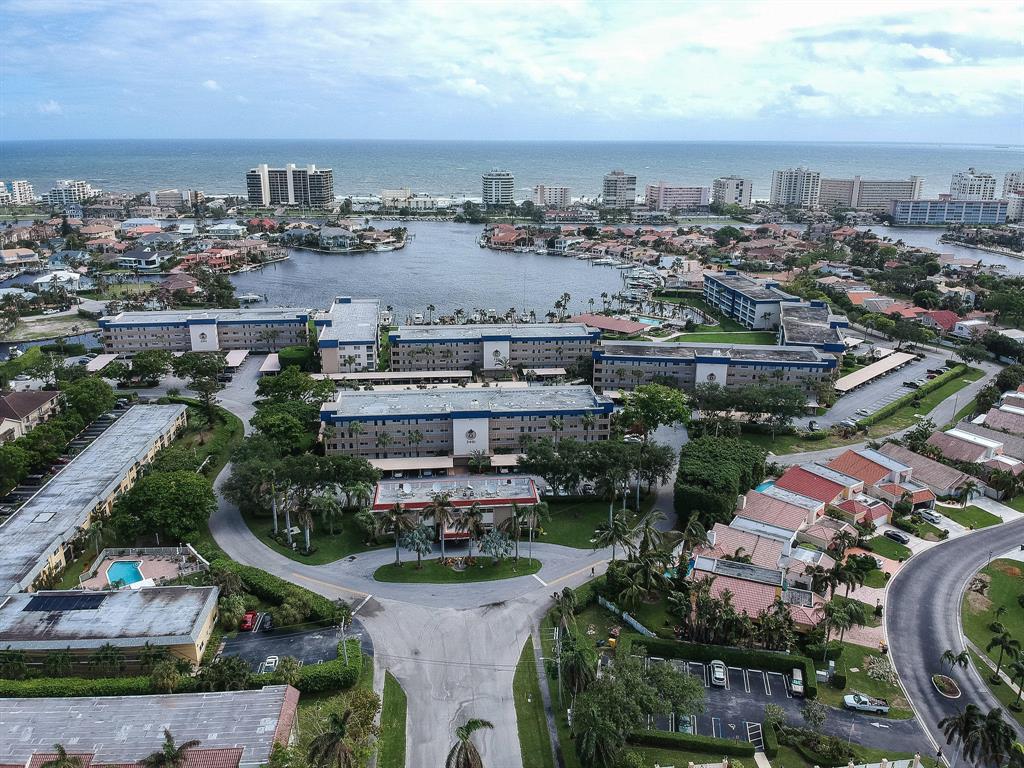 TROPIC HARBOR - Residential