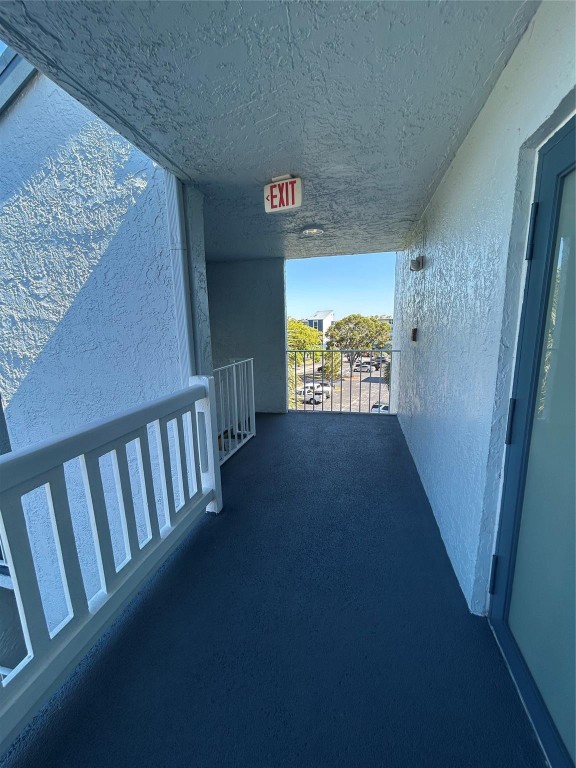 PALM SPRINGS 2 - Residential