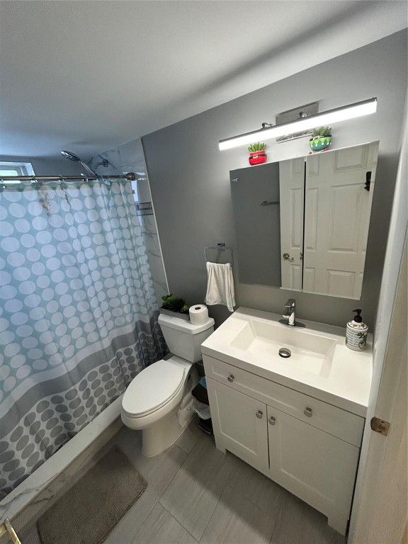 PALM SPRINGS 2 - Residential