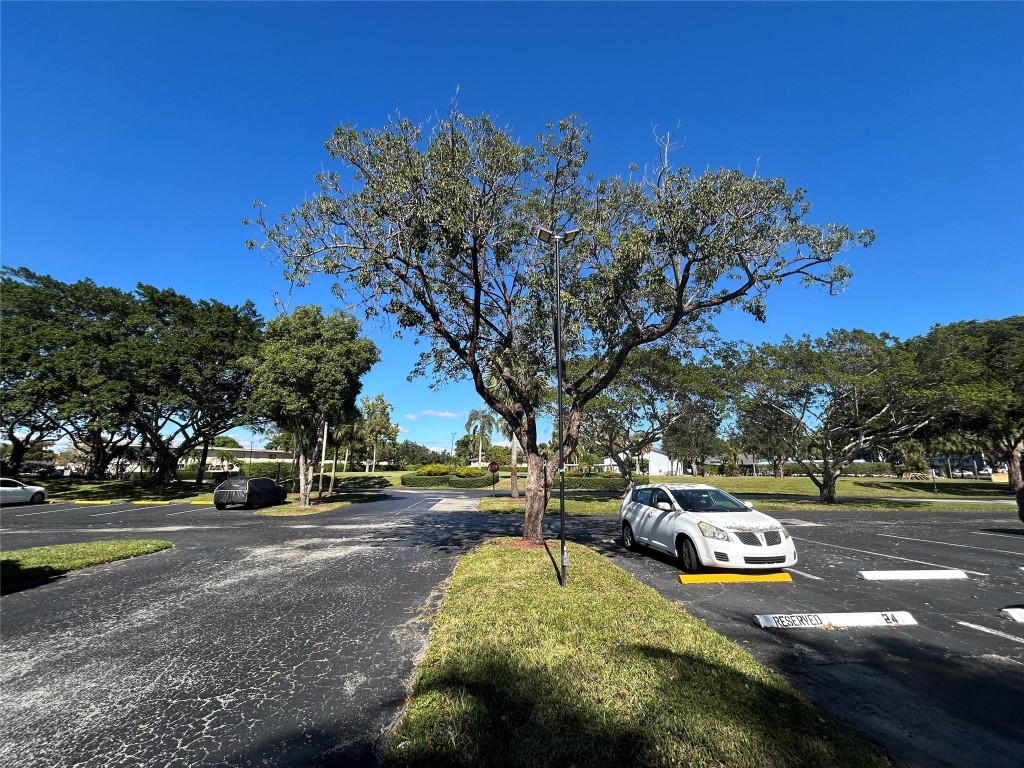 PALM SPRINGS 2 - Residential