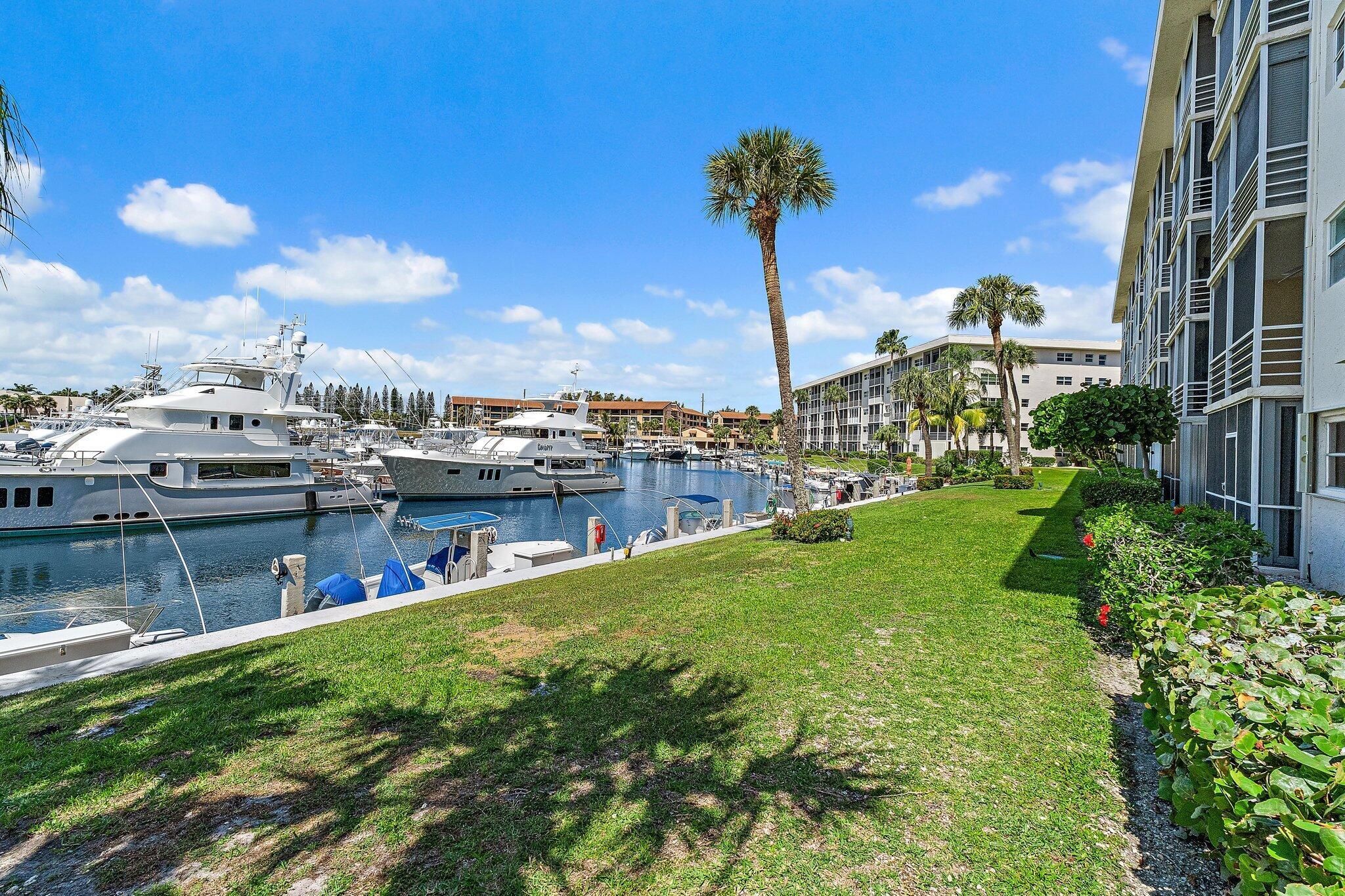 PORTS O CALL CONDOS - Residential