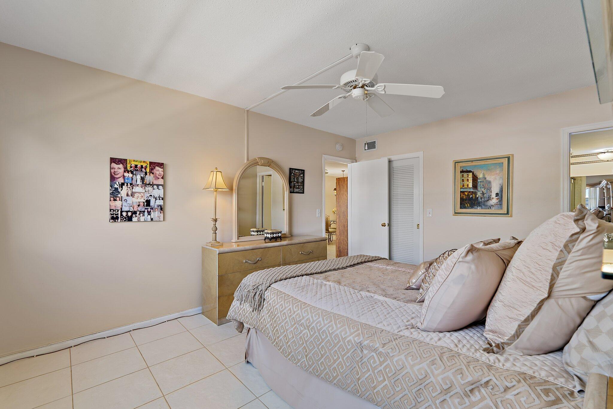 PORTS O CALL CONDOS - Residential