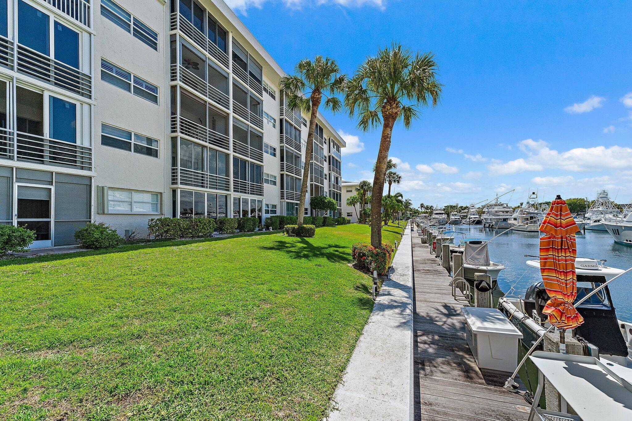 PORTS O CALL CONDOS - Residential