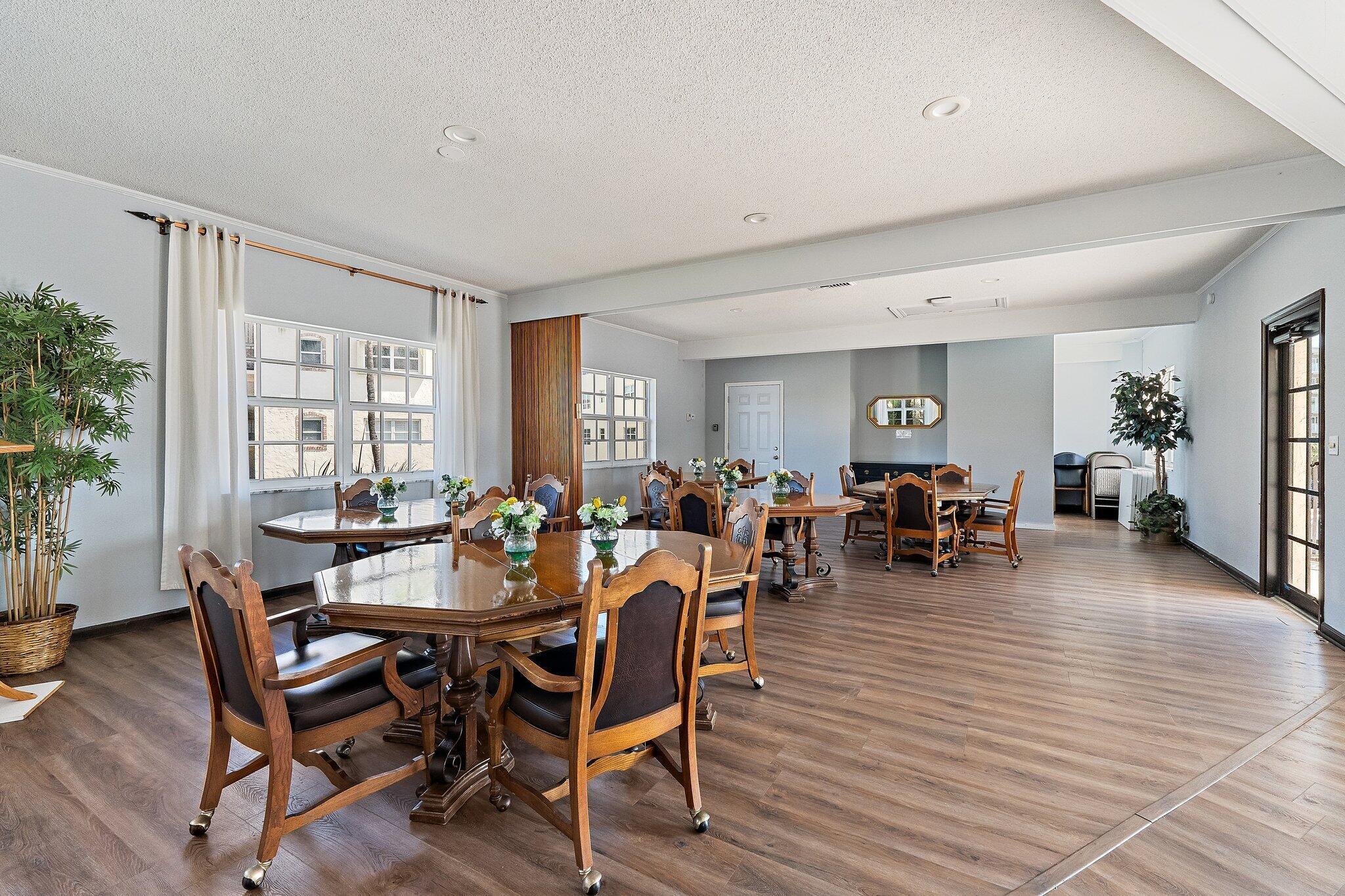 PORTS O CALL CONDOS - Residential