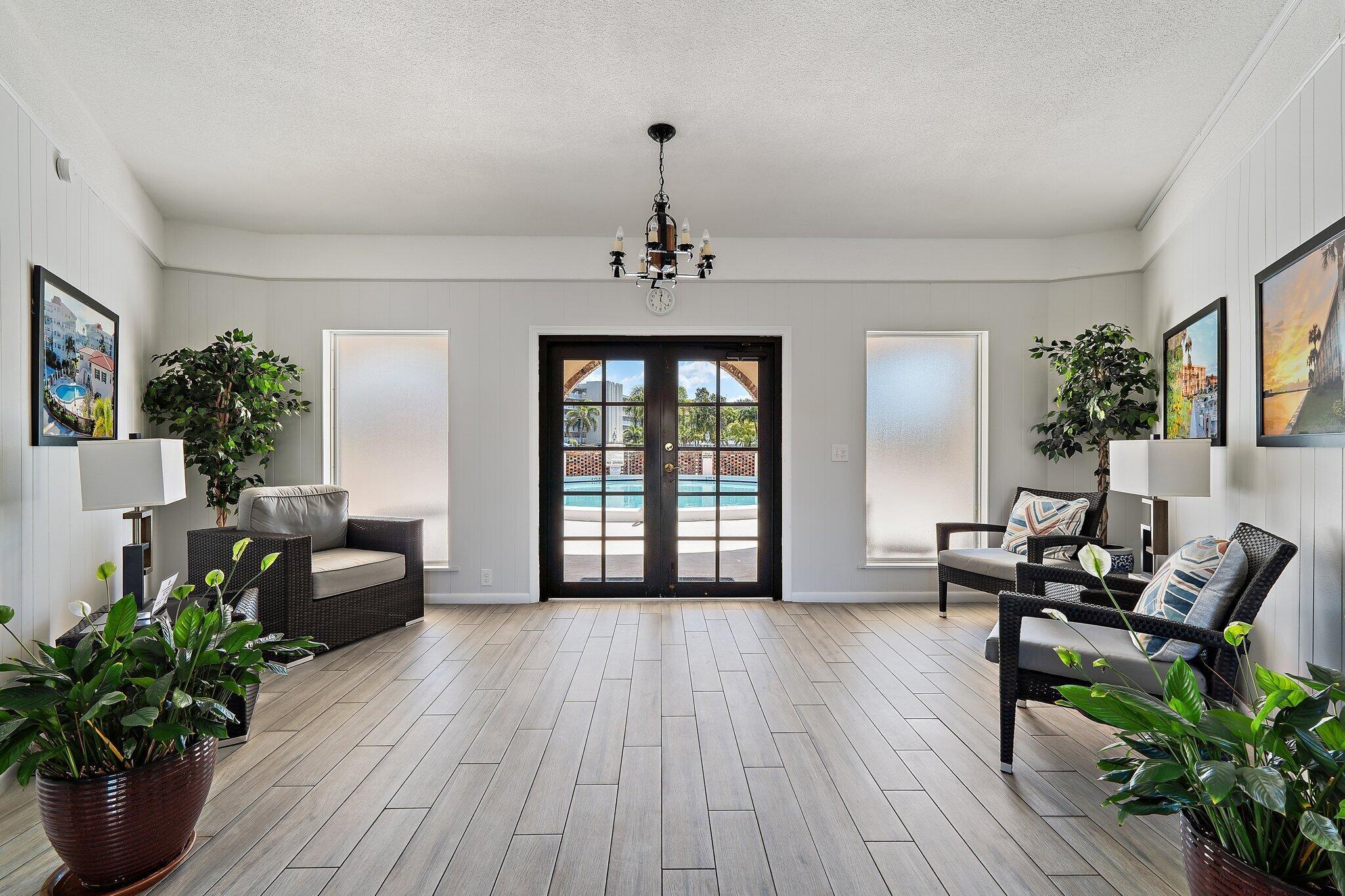 PORTS O CALL CONDOS - Residential