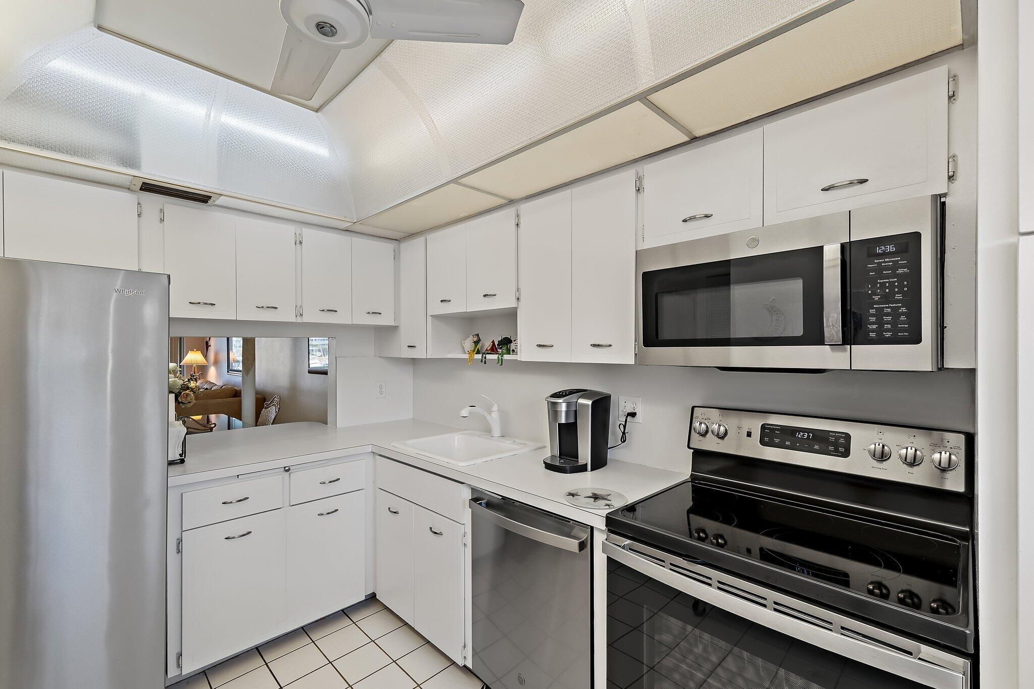 PORTS O CALL CONDOS - Residential