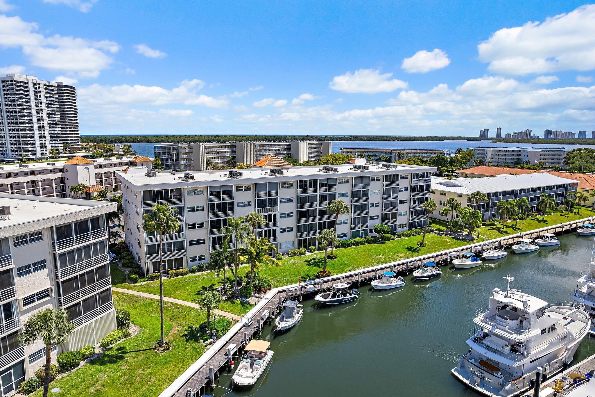 PORTS O CALL CONDOS - Residential