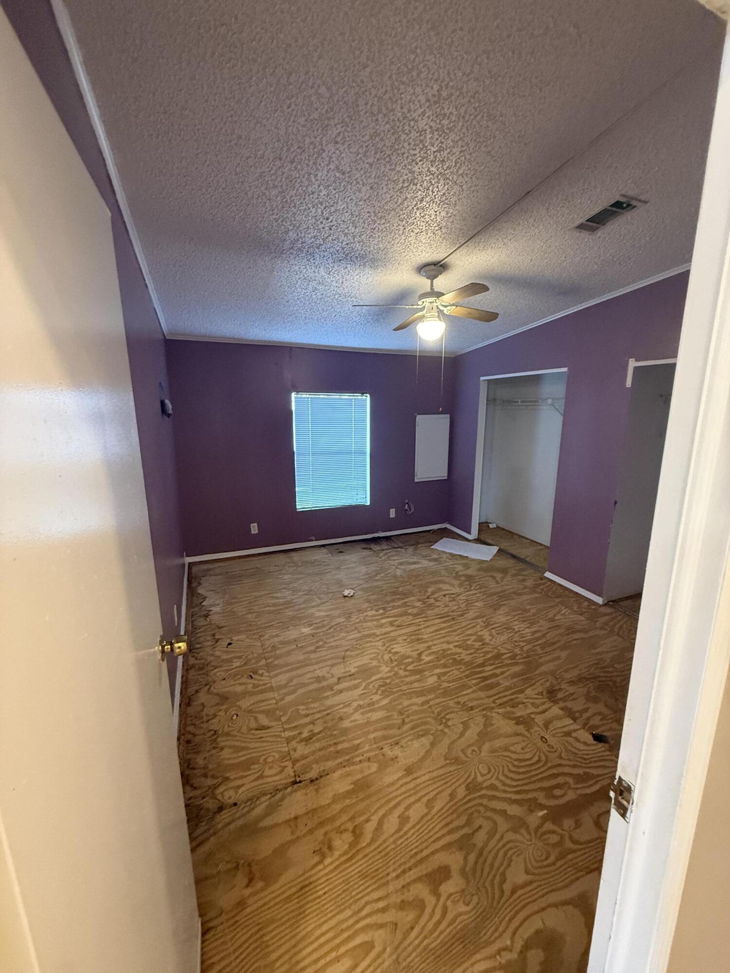 Palm Breezes Club - Residential