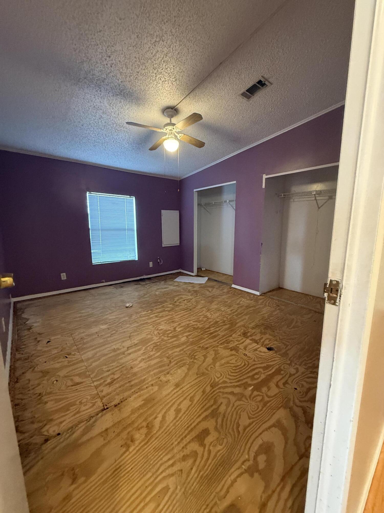 Palm Breezes Club - Residential