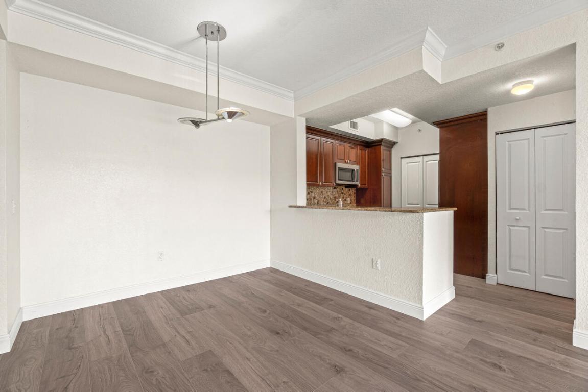 1660 Renaissance Commons Boulevard 2524