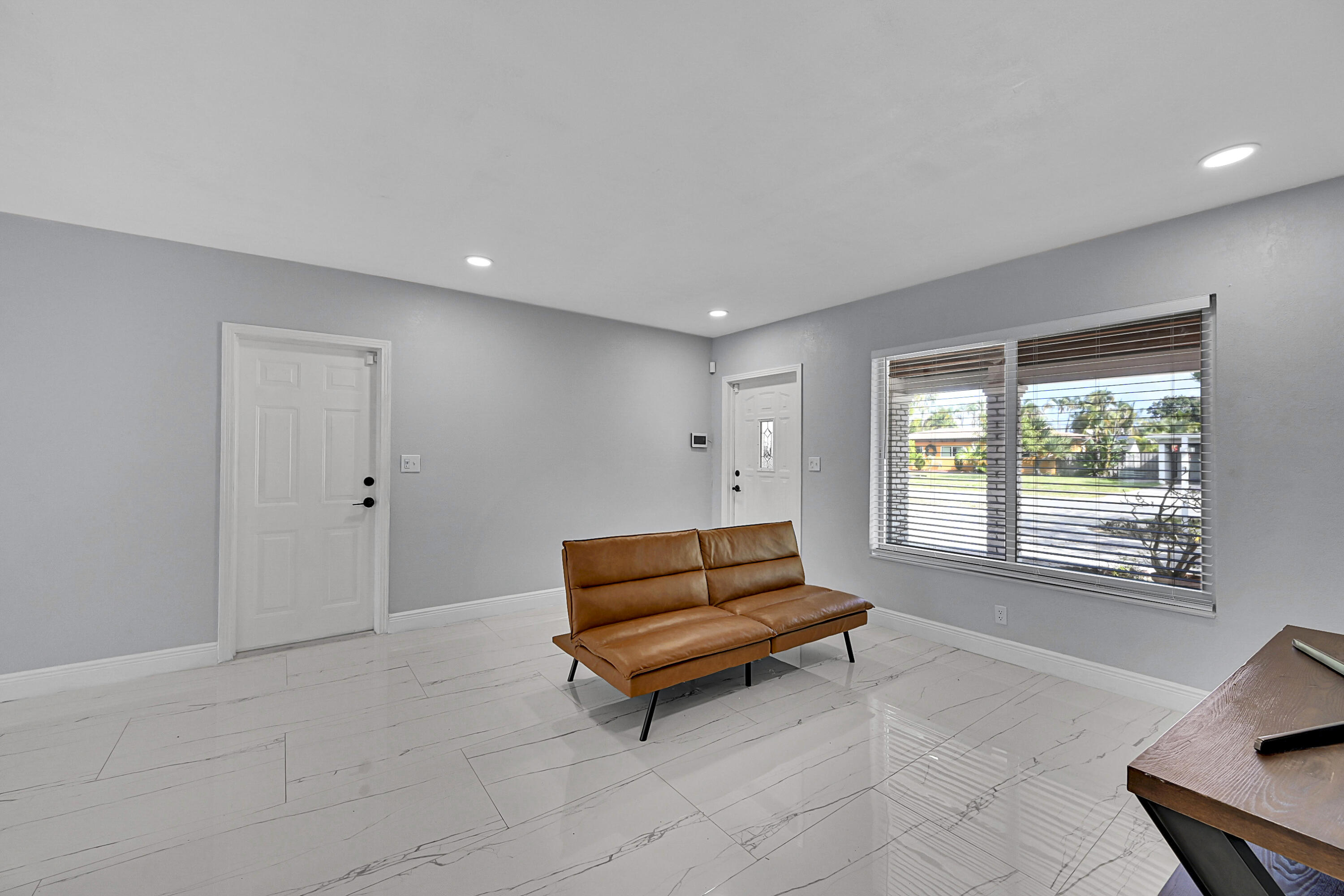 LYONS PARK - Residential Lease