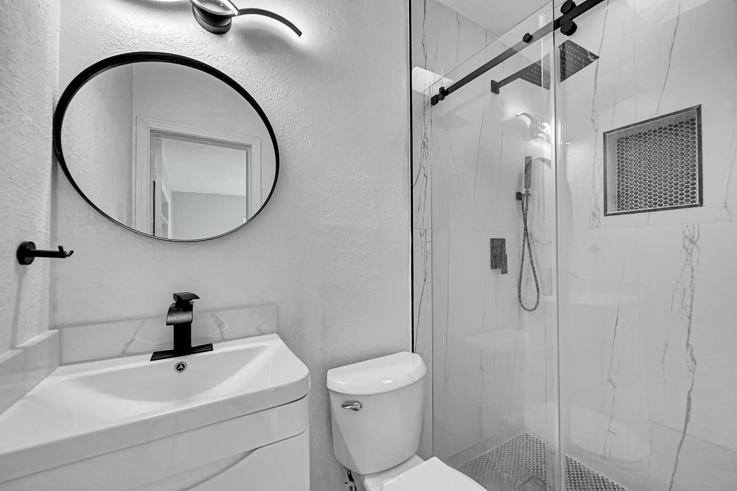 LYONS PARK - Residential Lease