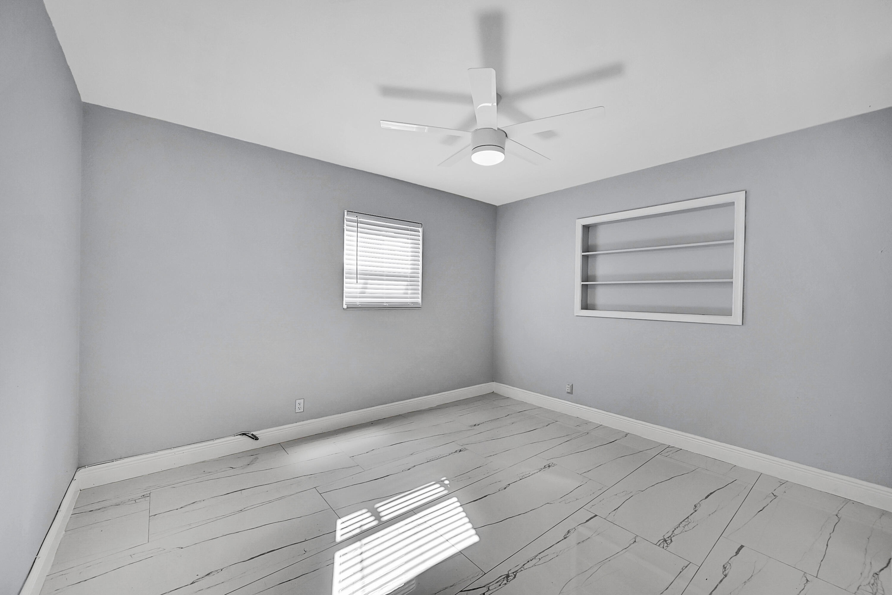 LYONS PARK - Residential Lease