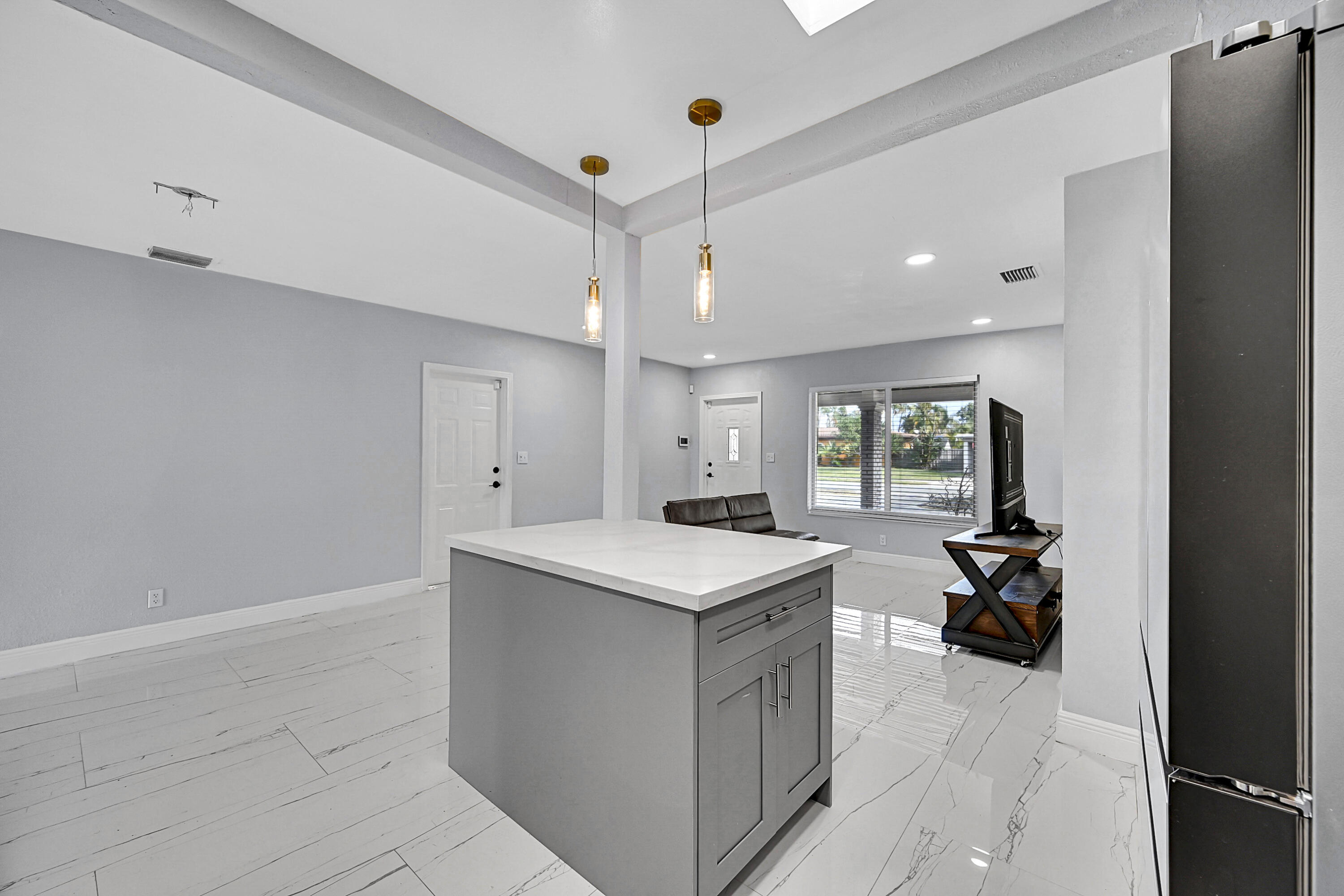 LYONS PARK - Residential Lease