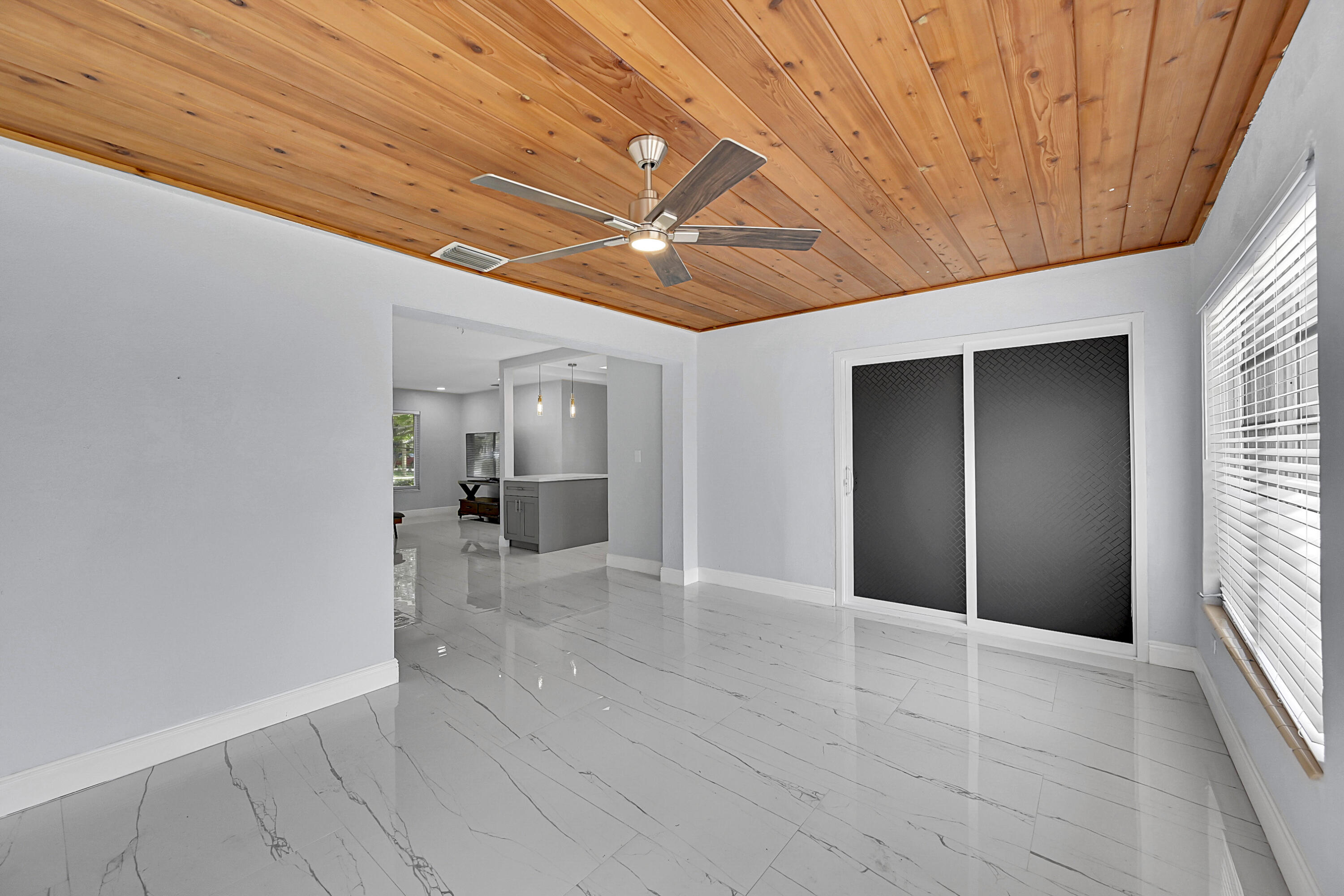 LYONS PARK - Residential Lease