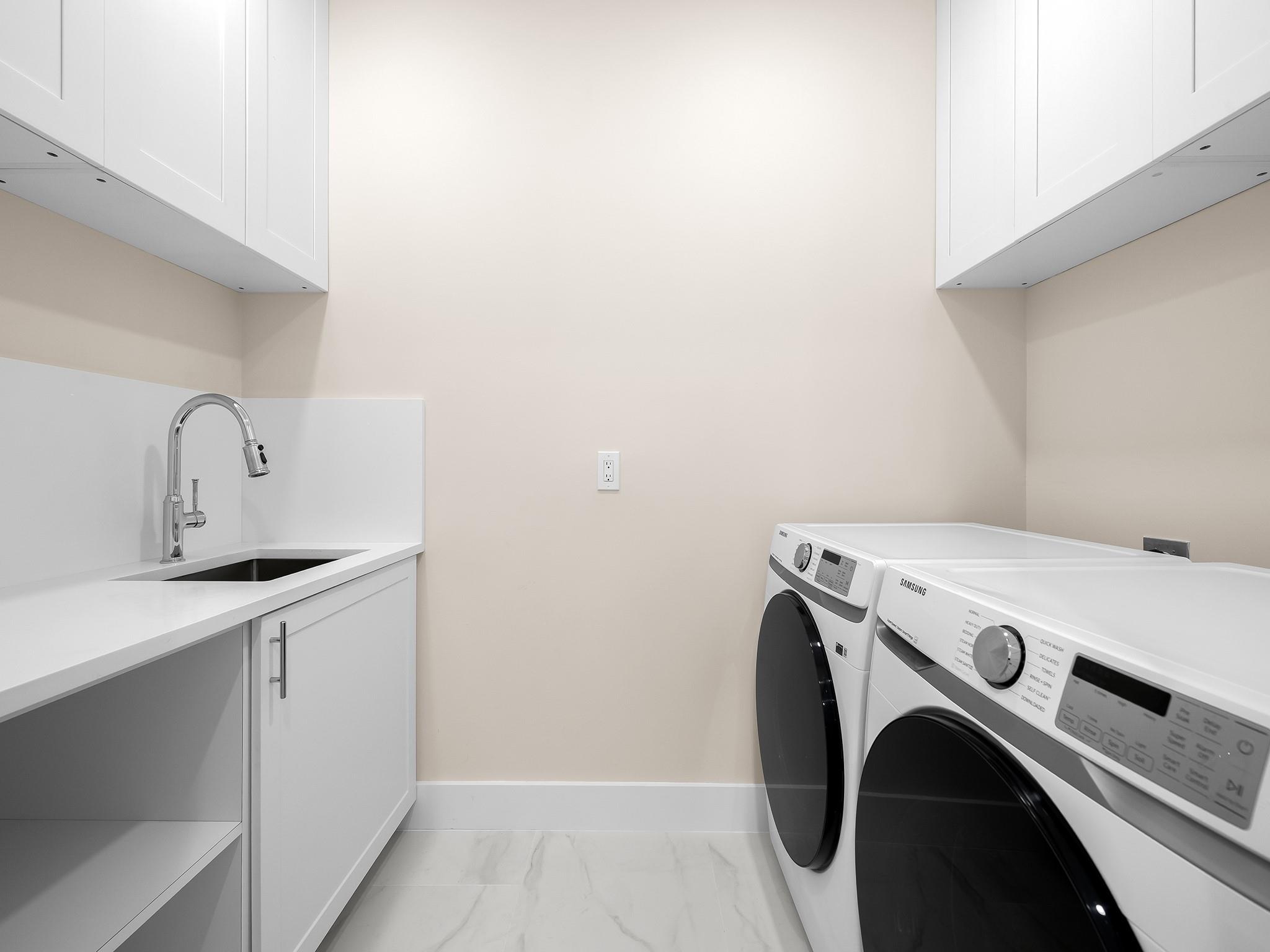 Lake Ridge - Residential