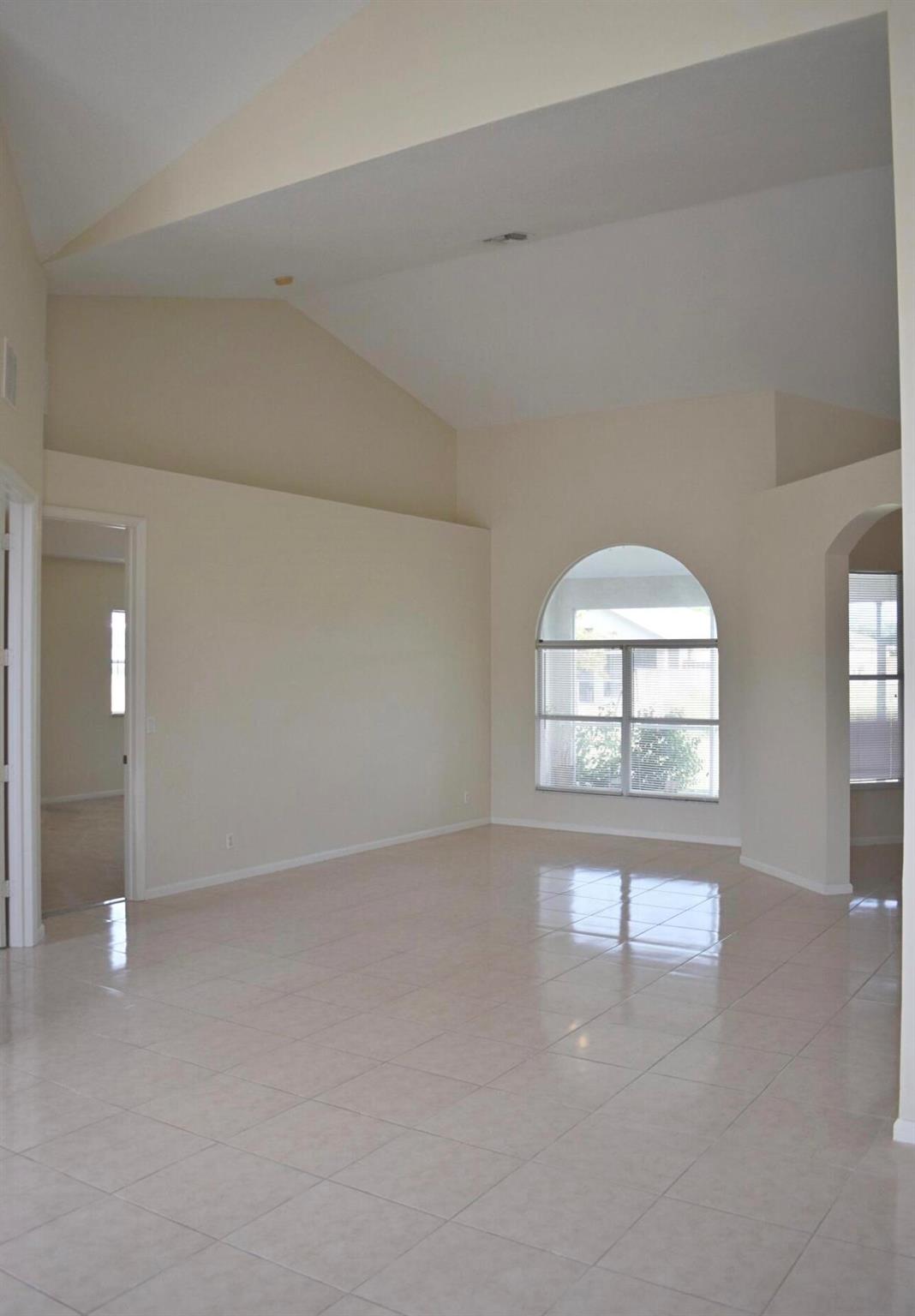 PORT ST LUCIE SECTION 13 - Residential Lease