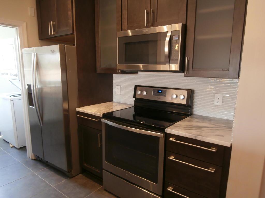 Yacht Club - Residential Lease