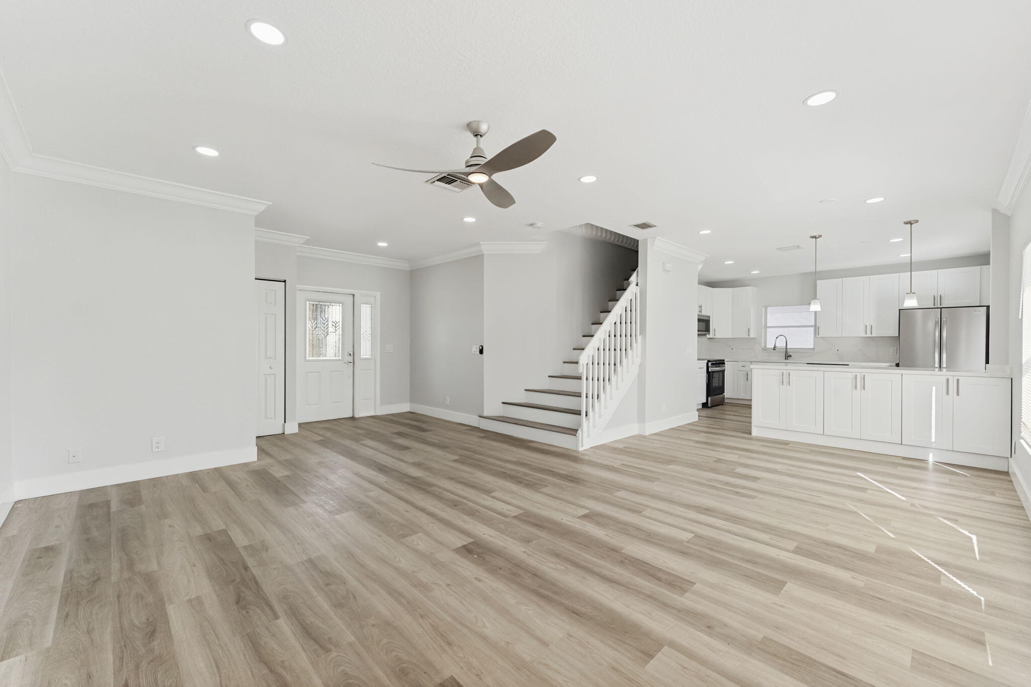 MEADOW LAKE - Residential