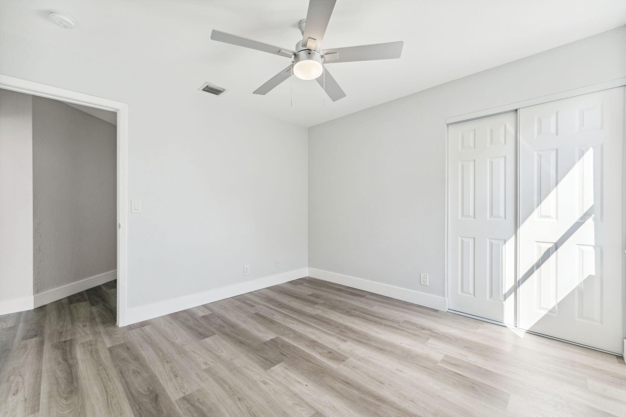 MEADOW LAKE - Residential