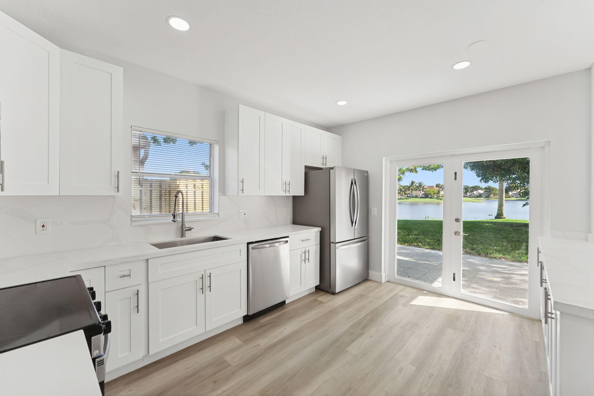 MEADOW LAKE - Residential