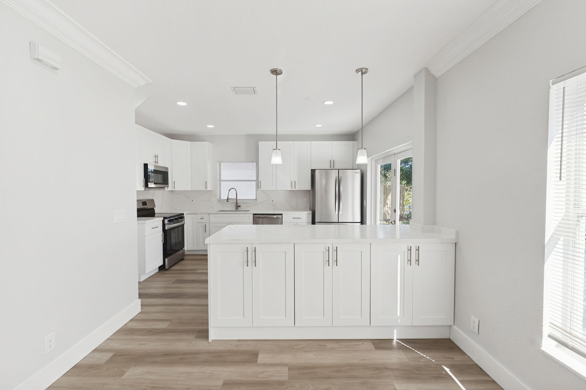 MEADOW LAKE - Residential