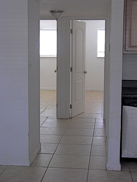 4051 NE 13TH AV 52-3