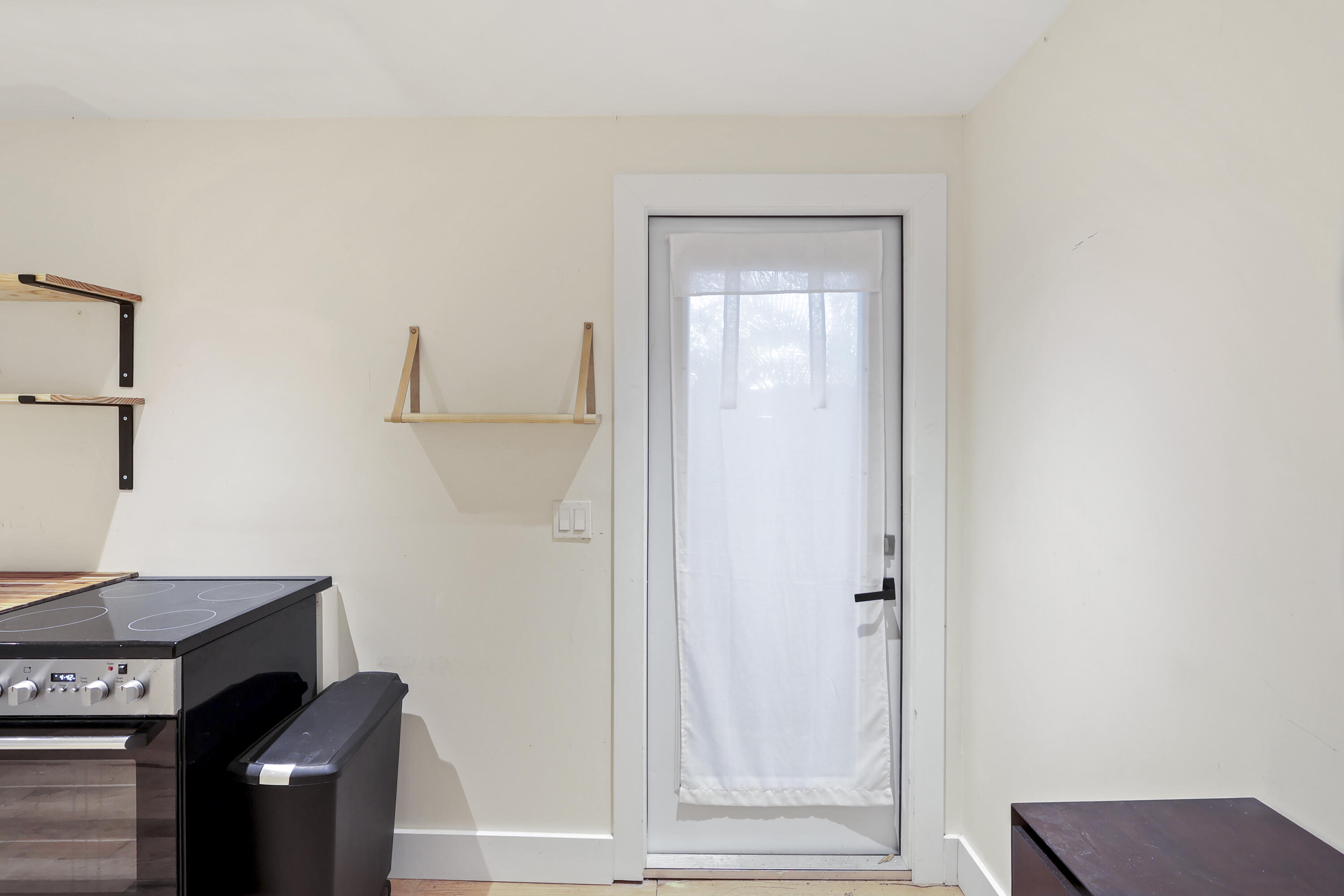 MOSS & HEISLER - Residential Income