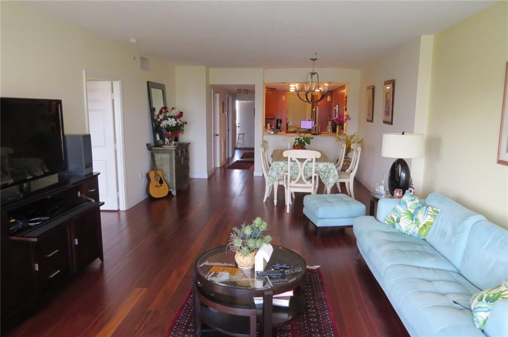 THE POINTE - Residential