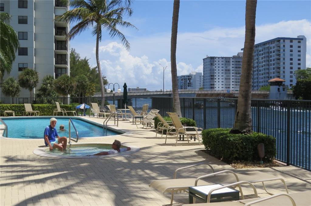 THE POINTE - Residential