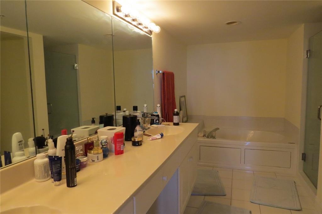 THE POINTE - Residential