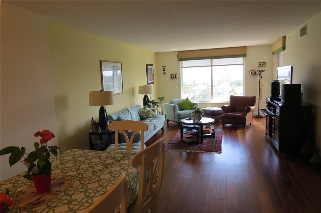 THE POINTE - Residential