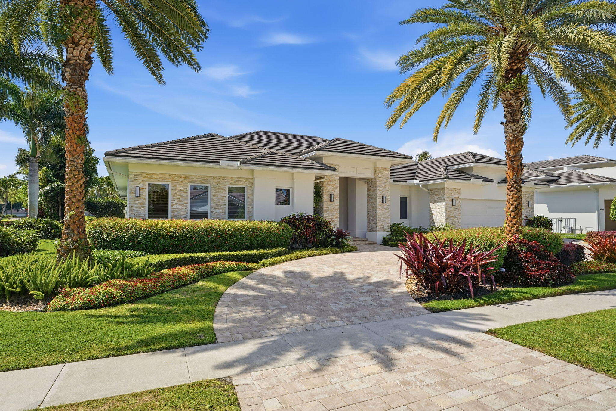 4860 Cherry Laurel Lane
