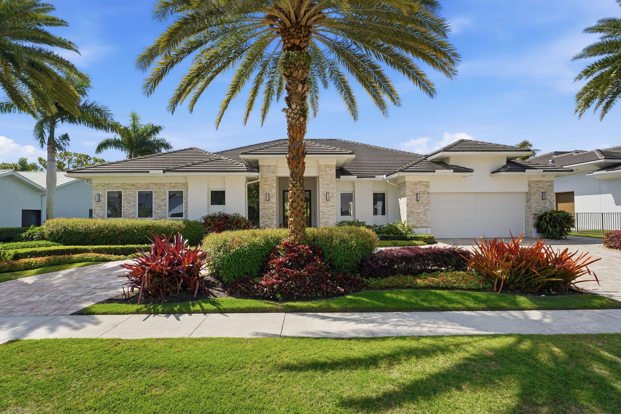 4860 Cherry Laurel Lane