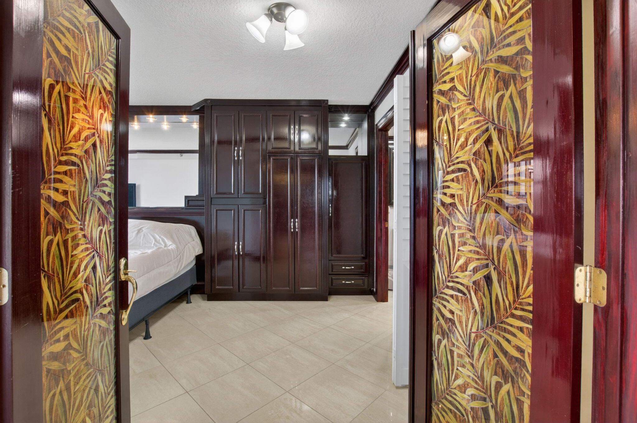 45 OCEAN CONDO - Residential