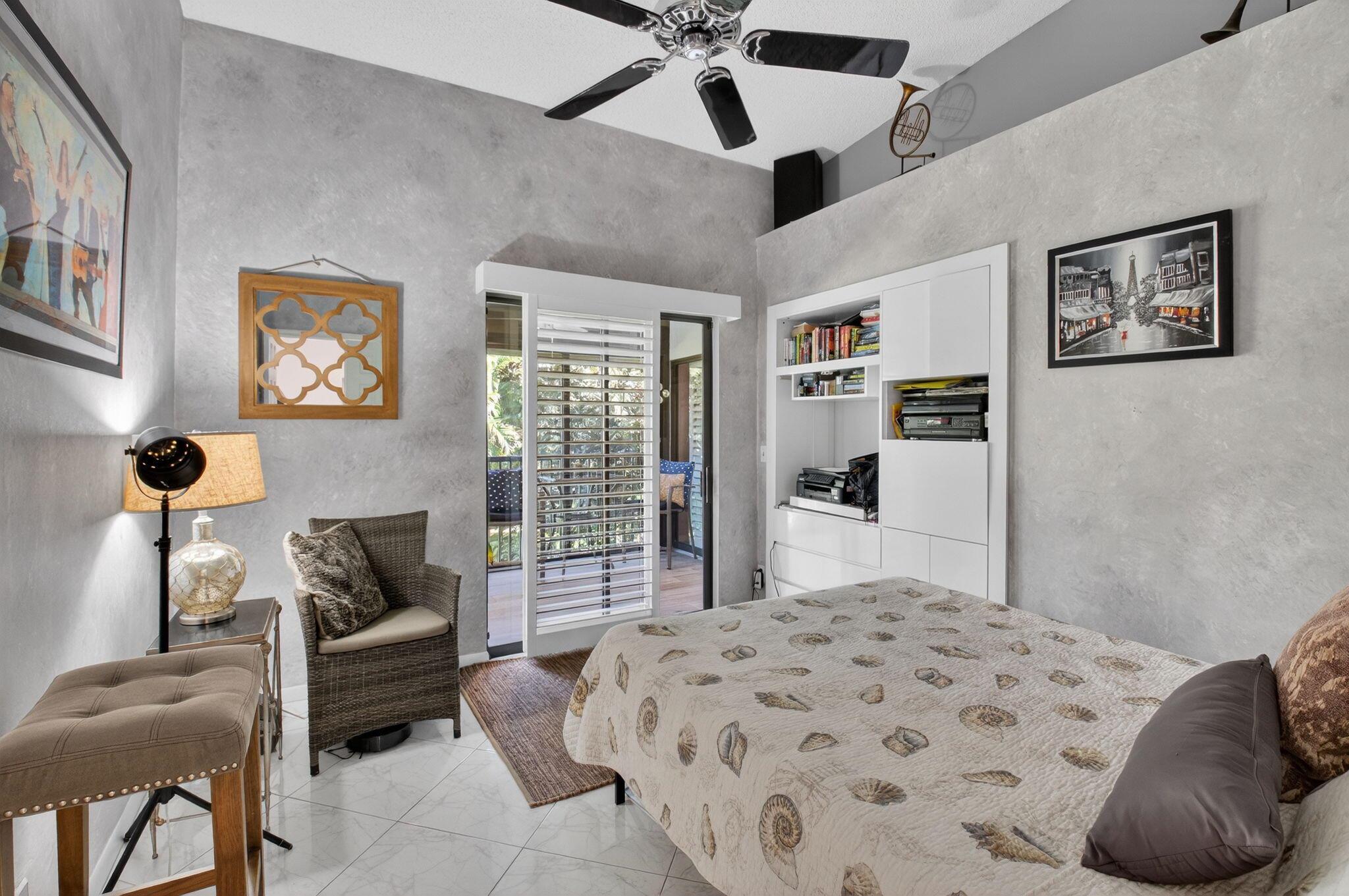 LEXINGTON CLUB VILLAS CON - Residential