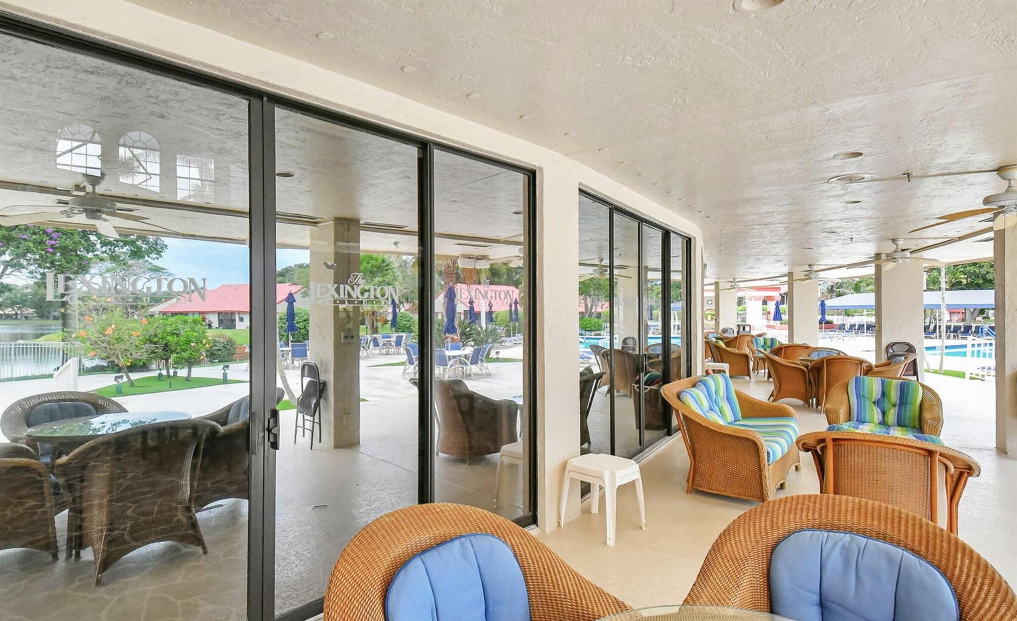 LEXINGTON CLUB VILLAS CON - Residential