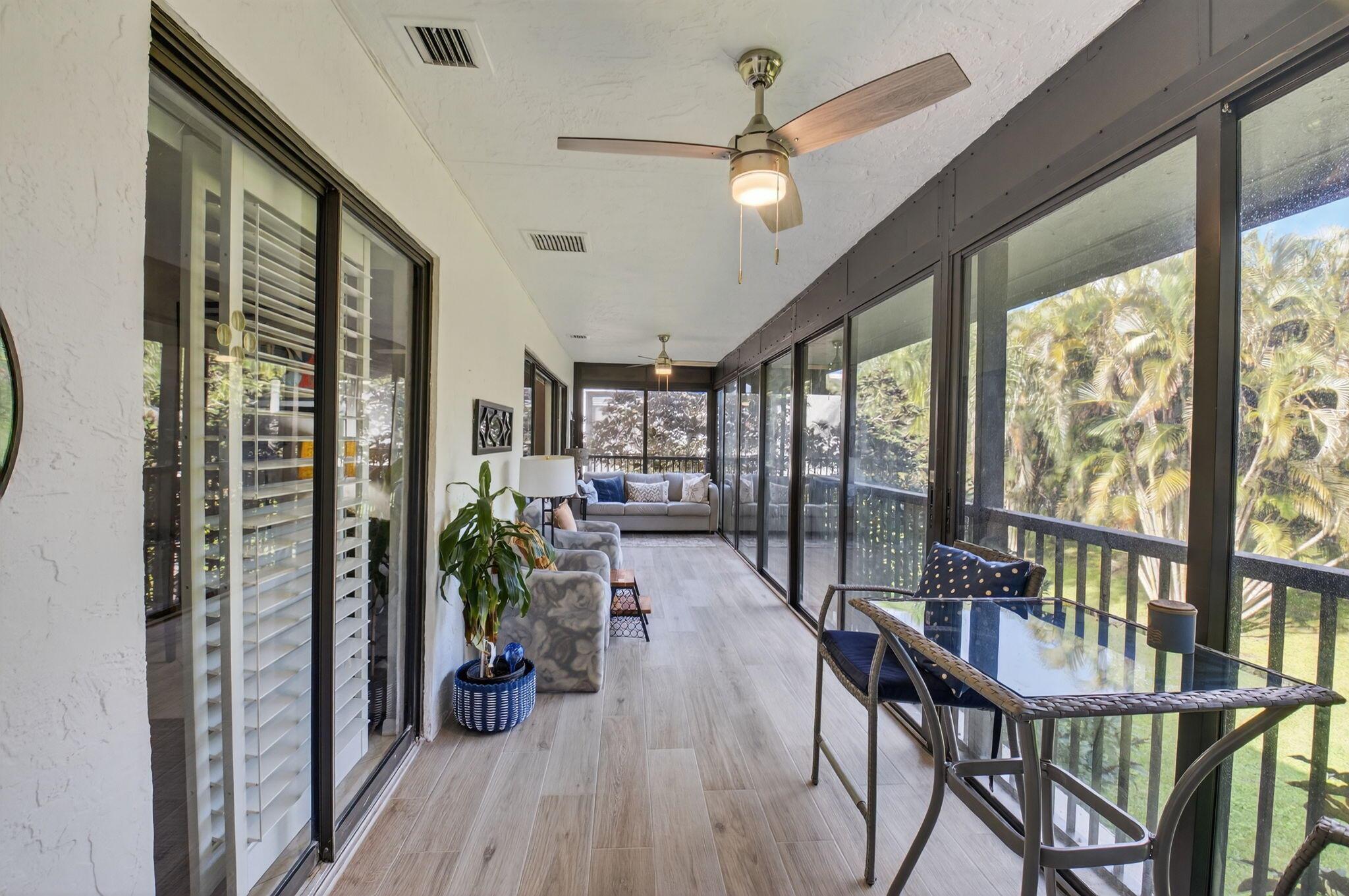 LEXINGTON CLUB VILLAS CON - Residential