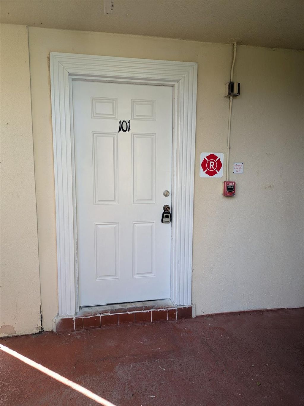 Photo of 4133 NW 88th Avenue #101, Coral Springs, FL 33065 (MLS # F10528243)