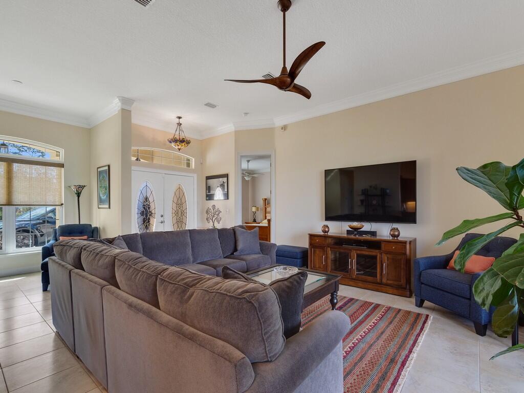 CROSS CREEK LAKE ESTATES - Residential