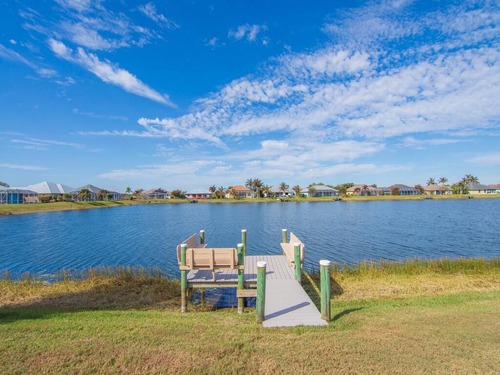 CROSS CREEK LAKE ESTATES - Residential