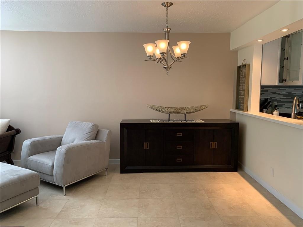 Island Club 3 - Residential