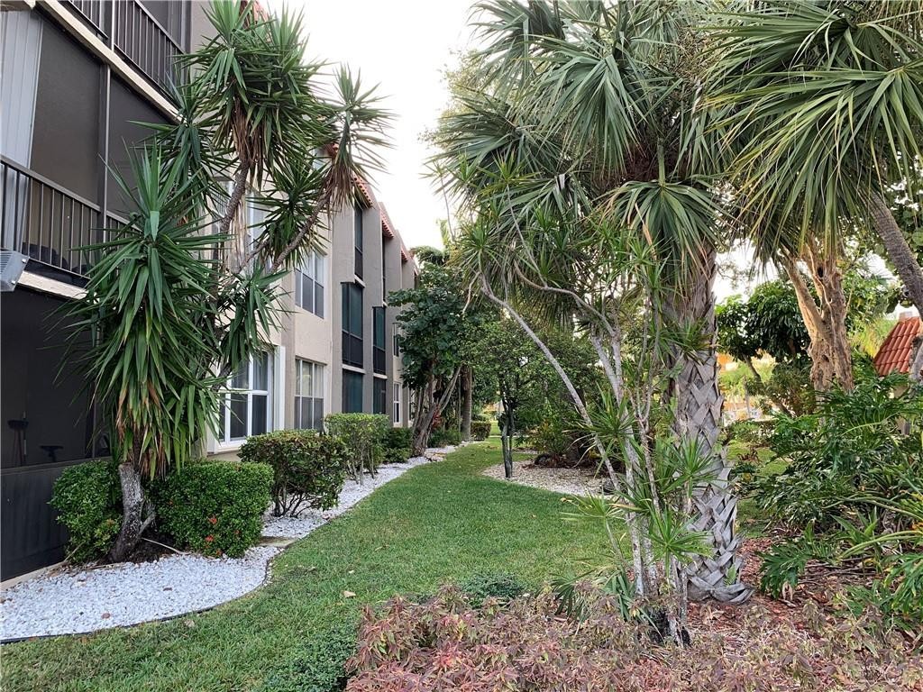 Island Club 3 - Residential