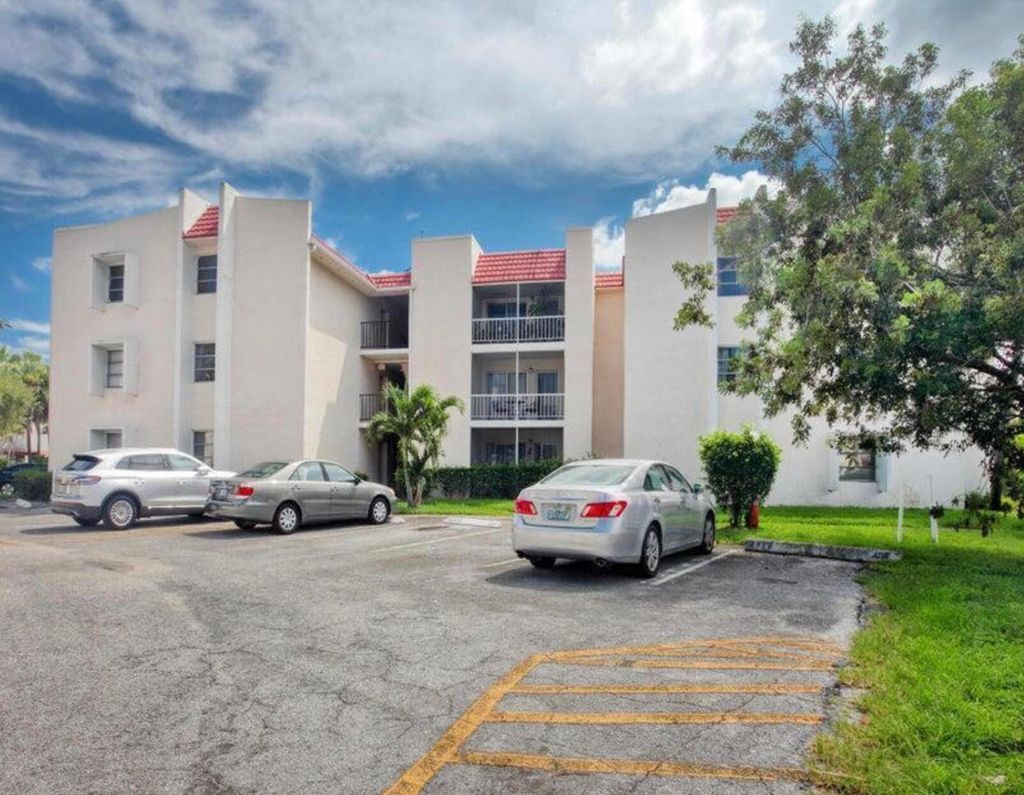 Photo of 636 NW 13th 0280 Street #0280, Boca Raton, FL 33486 (MLS # R11036625)